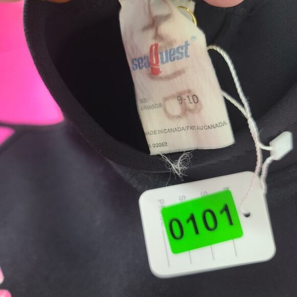 Seaquest women's full wetsuit Size 9-10 3MM Thermal protection knee pads - Picture 9 of 12